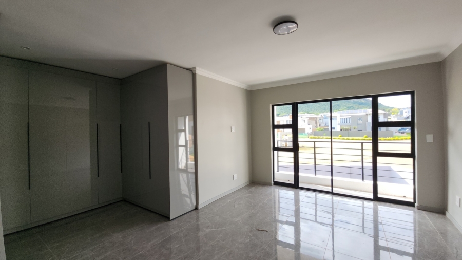 To Let 4 Bedroom Property for Rent in Melodie North West